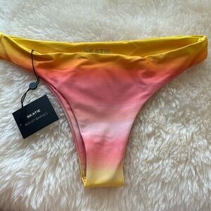 NWT XL Skatie Rocky Barnes Dylan Synrise bottom